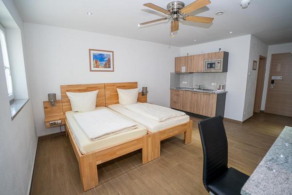 Boardinghouse Schellenberg Hotel Donauwoerth Luaran gambar